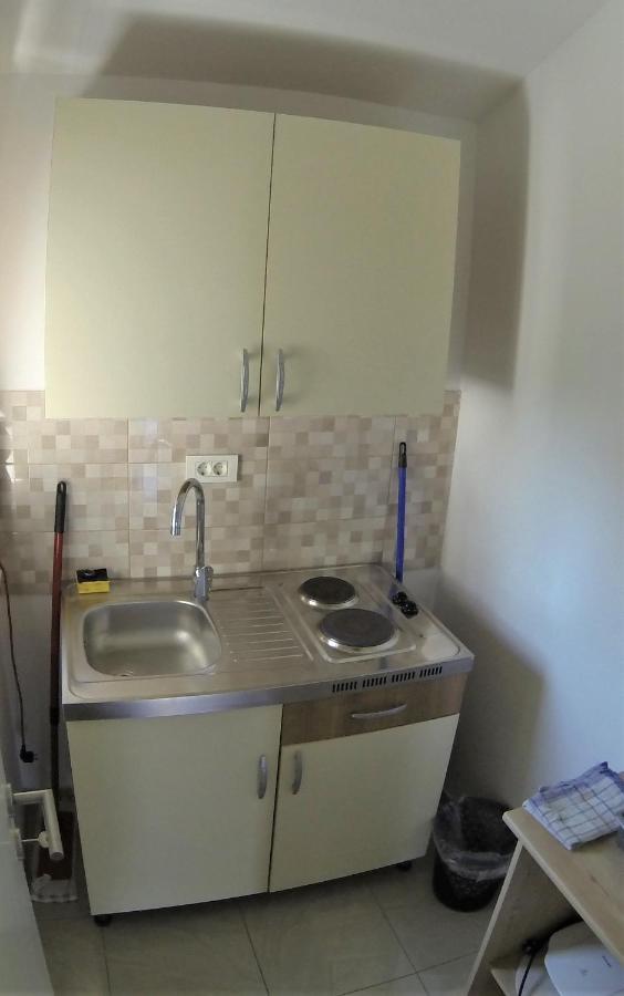 Apartmani Zaric Malinska Exterior photo
