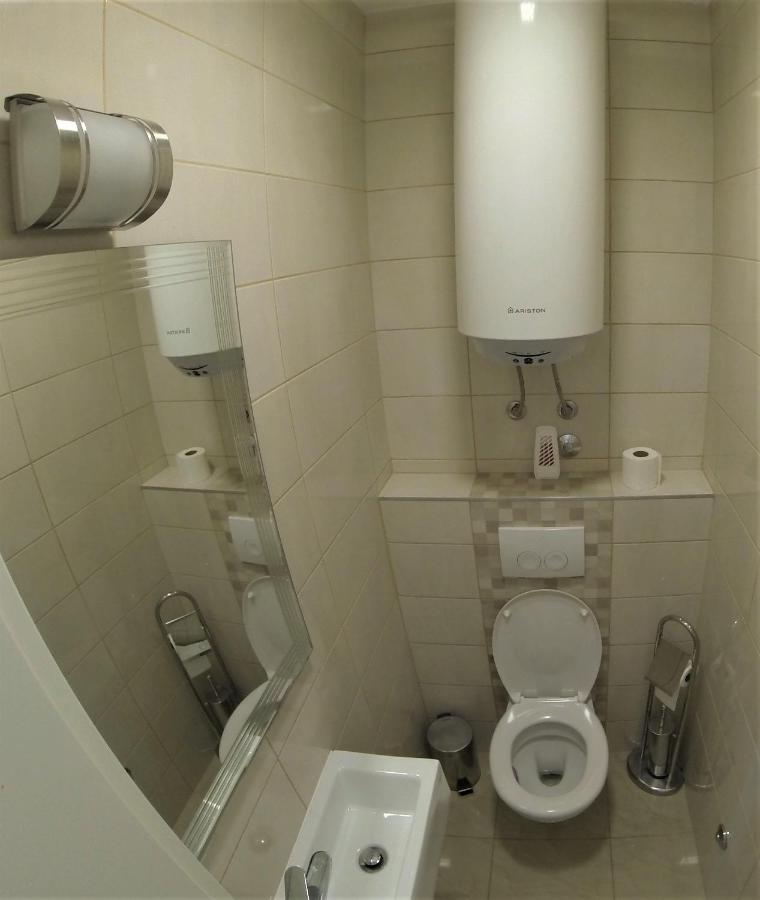 Apartmani Zaric Malinska Exterior photo